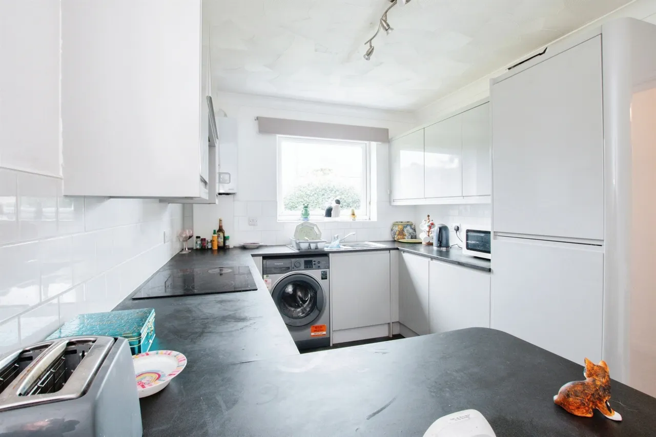 Richmond Park Road, Bournemouth, BH8, photo 5