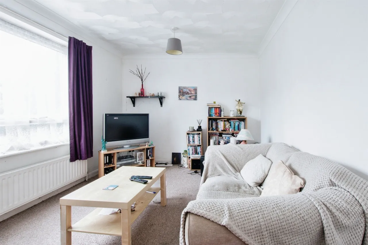 Richmond Park Road, Bournemouth, BH8, photo 2
