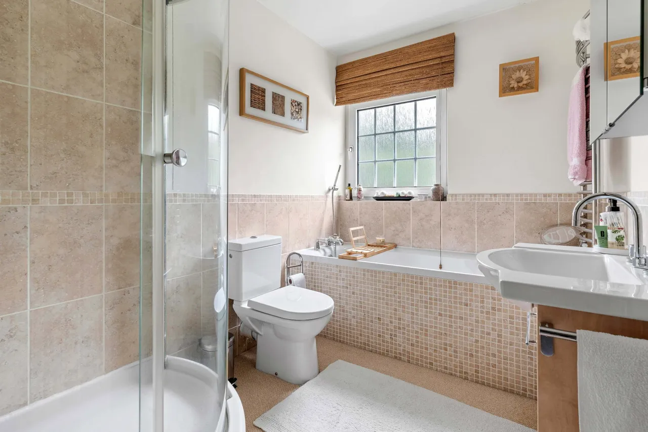 Royal Oak Close, Chipping, SG9, photo 33