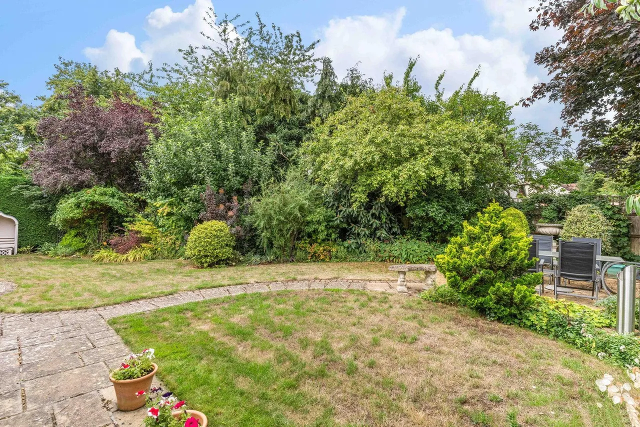 Royal Oak Close, Chipping, SG9, photo 36