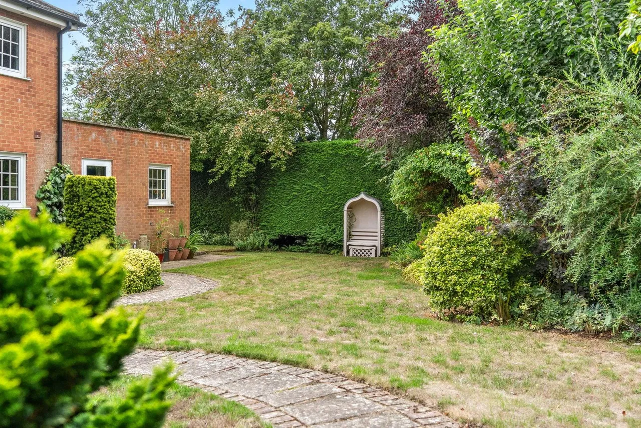 Royal Oak Close, Chipping, SG9, photo 42