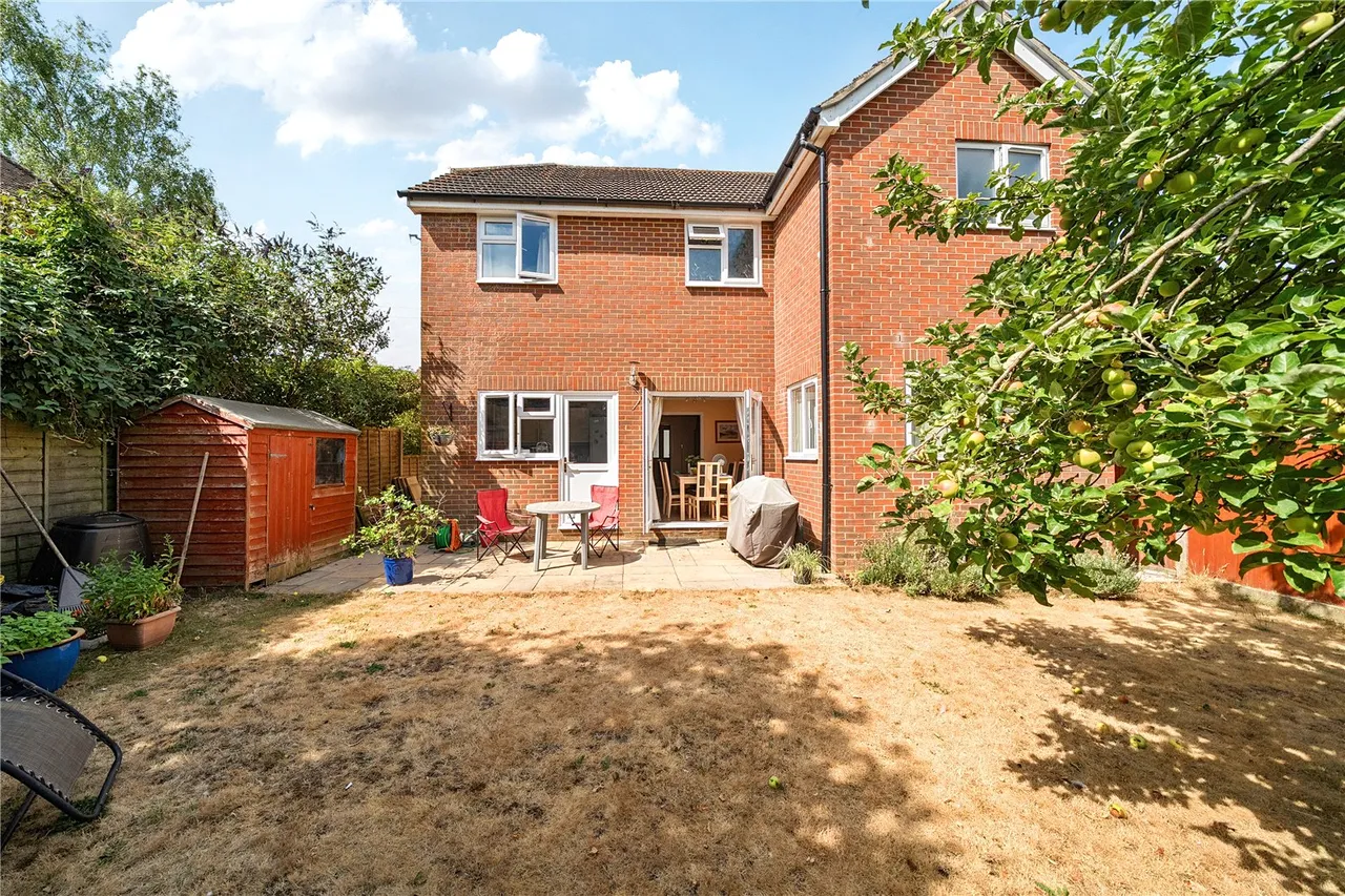 Salmons Road, Odiham, RG29, photo 26