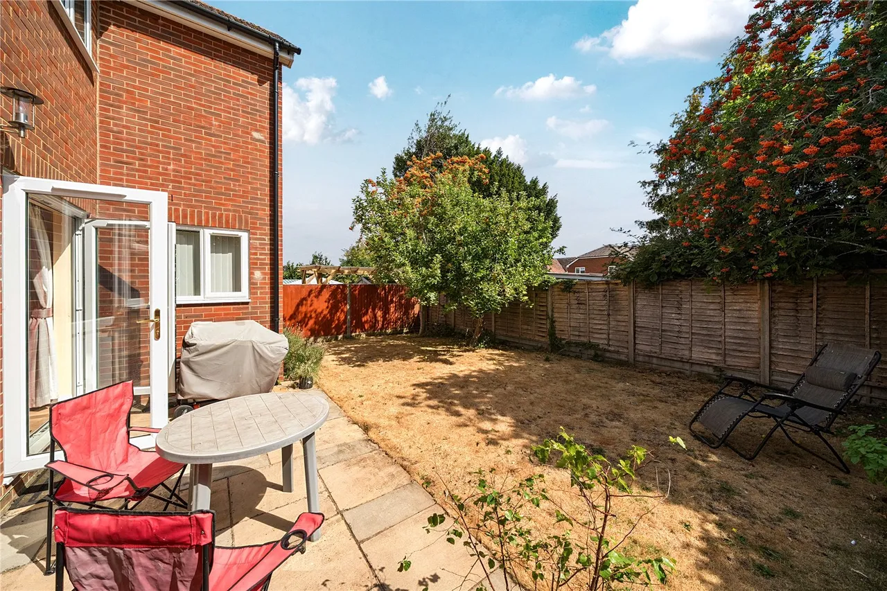 Salmons Road, Odiham, RG29, photo 22