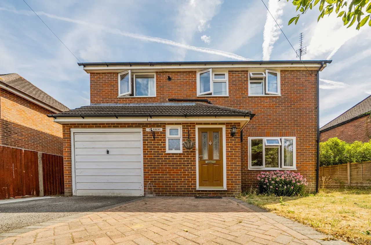 Salmons Road, Odiham, RG29, photo 27