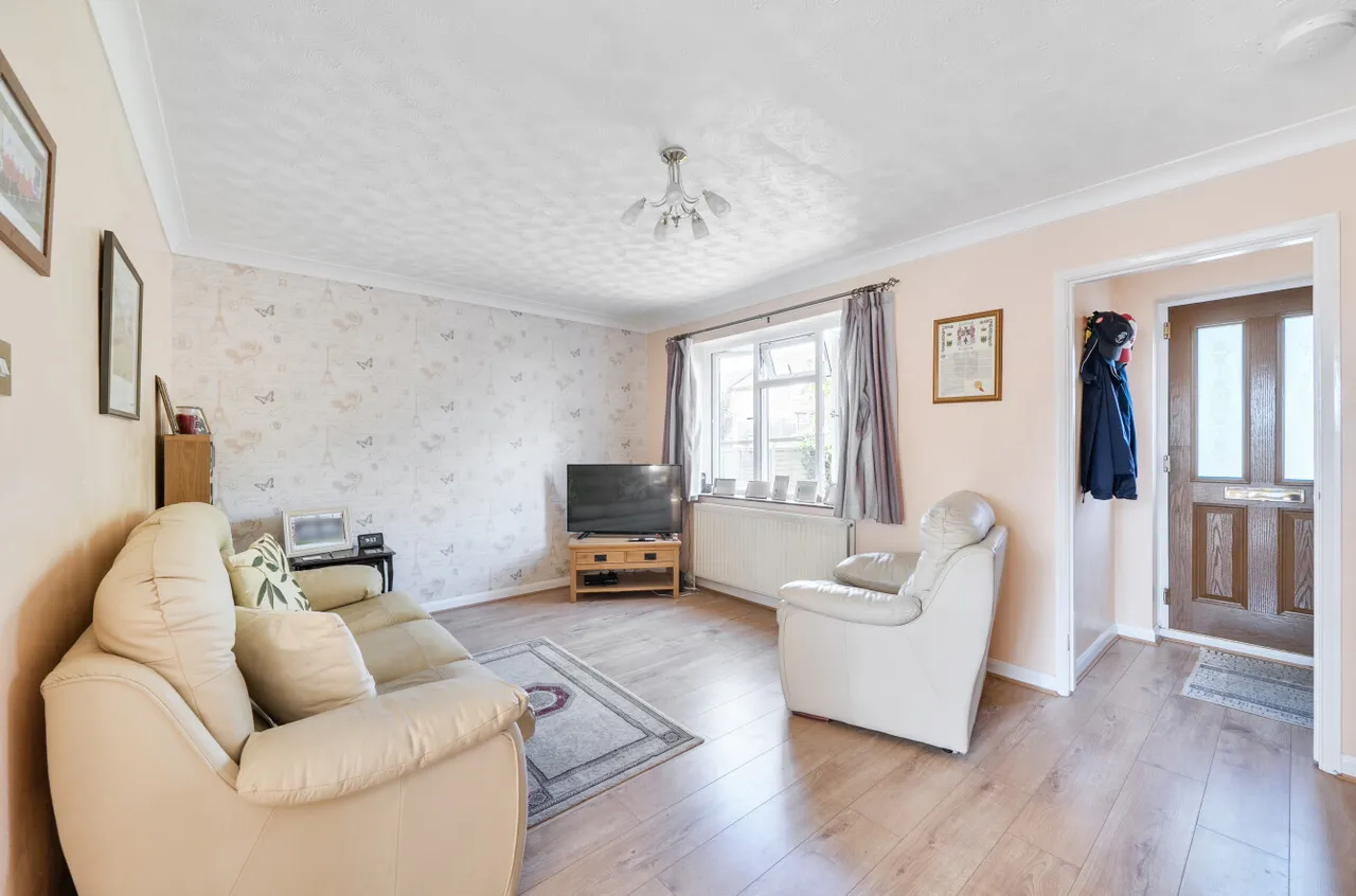 Salmons Road, Odiham, RG29, photo 17