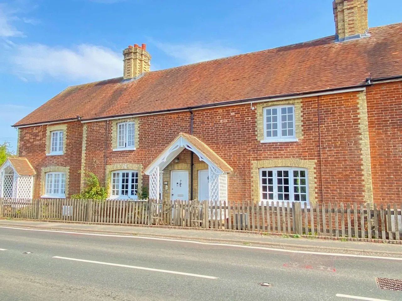 3 bed house to rent, Crockhurst Street, Tudeley, TN11