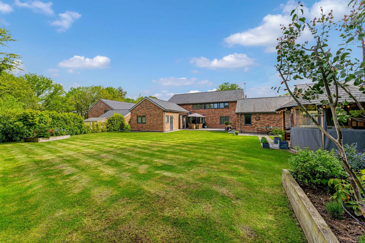 Bridge House Mews, Warrington, photo 24
