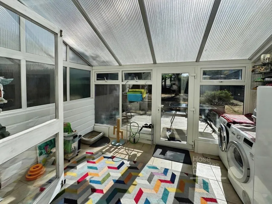 Trevor Road, Newport, PO30, photo 4