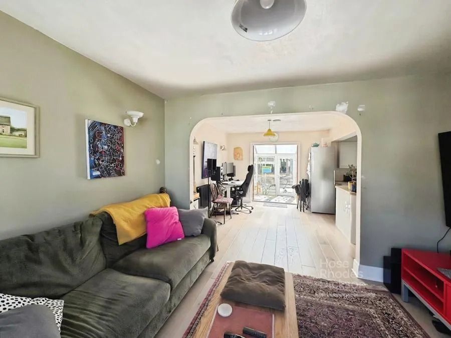 Trevor Road, Newport, PO30, photo 6