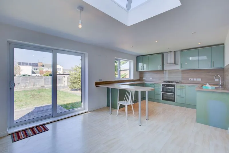 Kerrs Way Wroughton, Swindon SN4 9EJ, photo 7