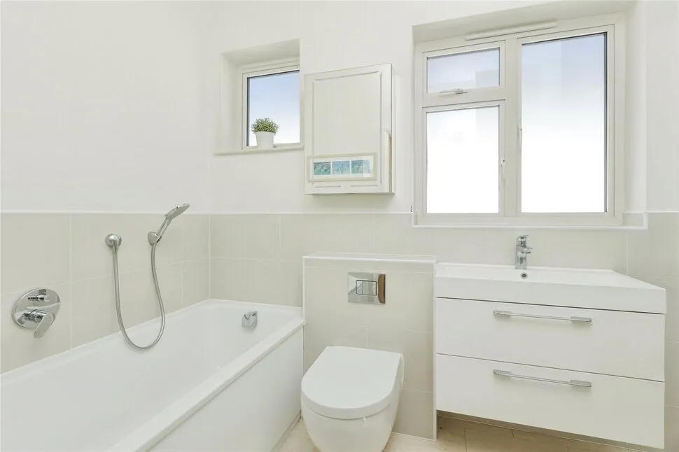 Birchwood Park Avenue, Swanley, Kent, BR8, photo 10
