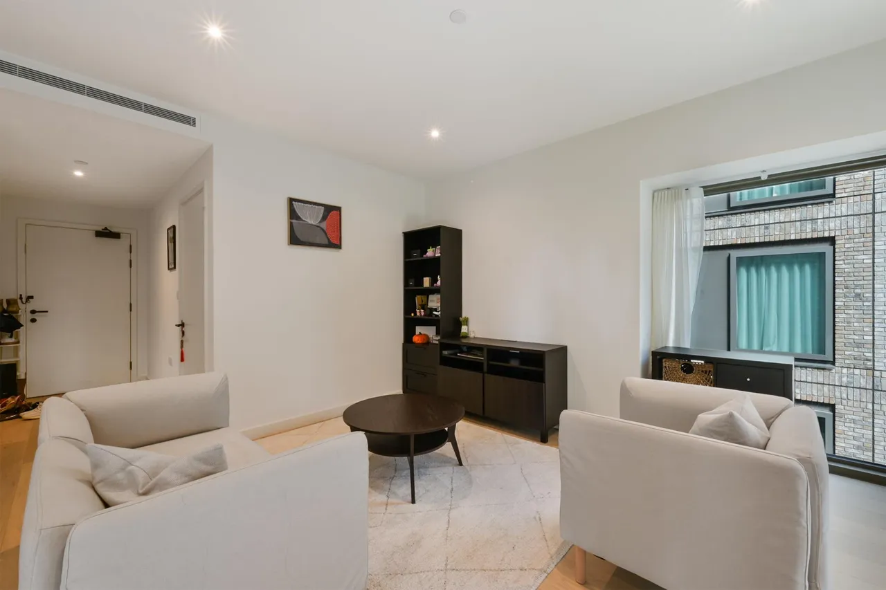 Endurance House, Riverscape, E16, photo 6