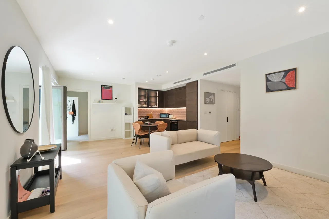 Endurance House, Riverscape, E16, photo 2