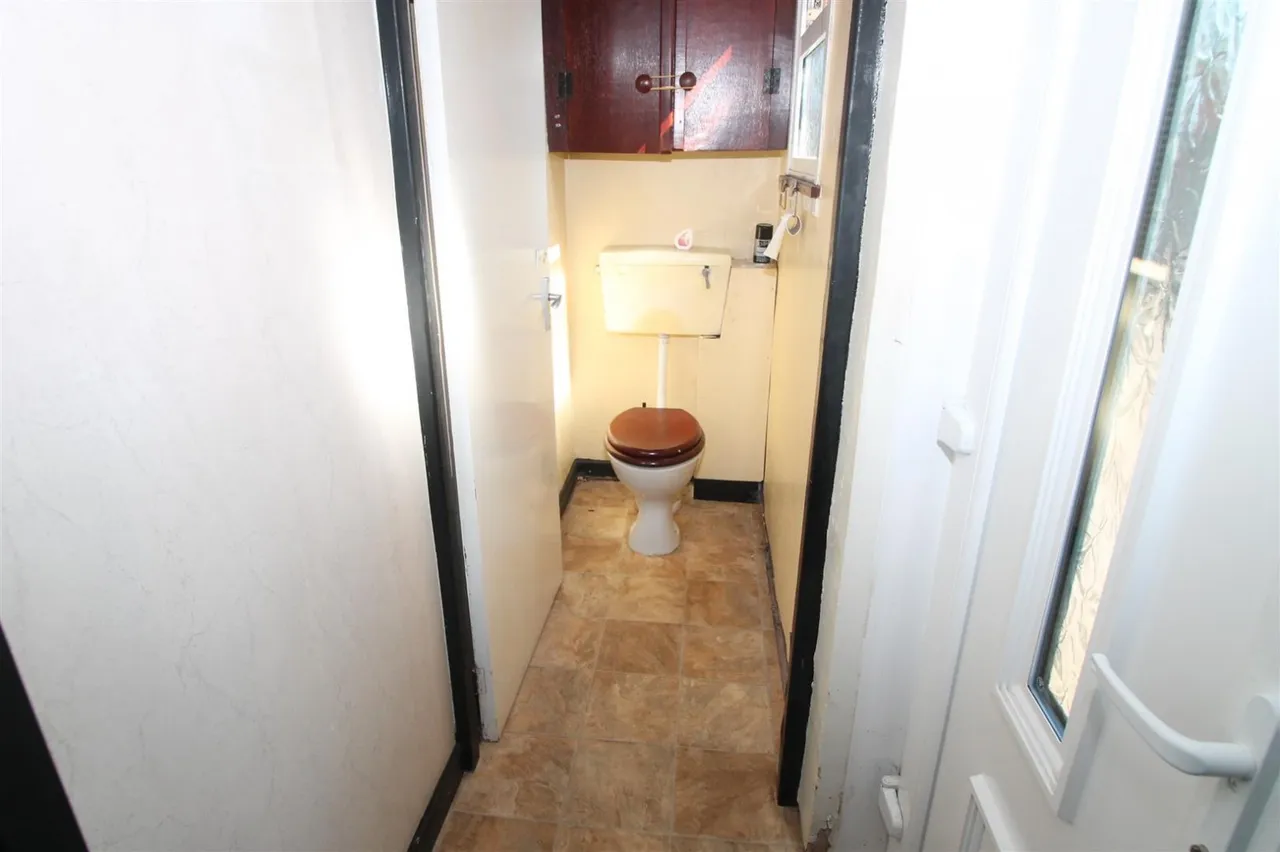 Hickmans Avenue, Cradley Heath, photo 13