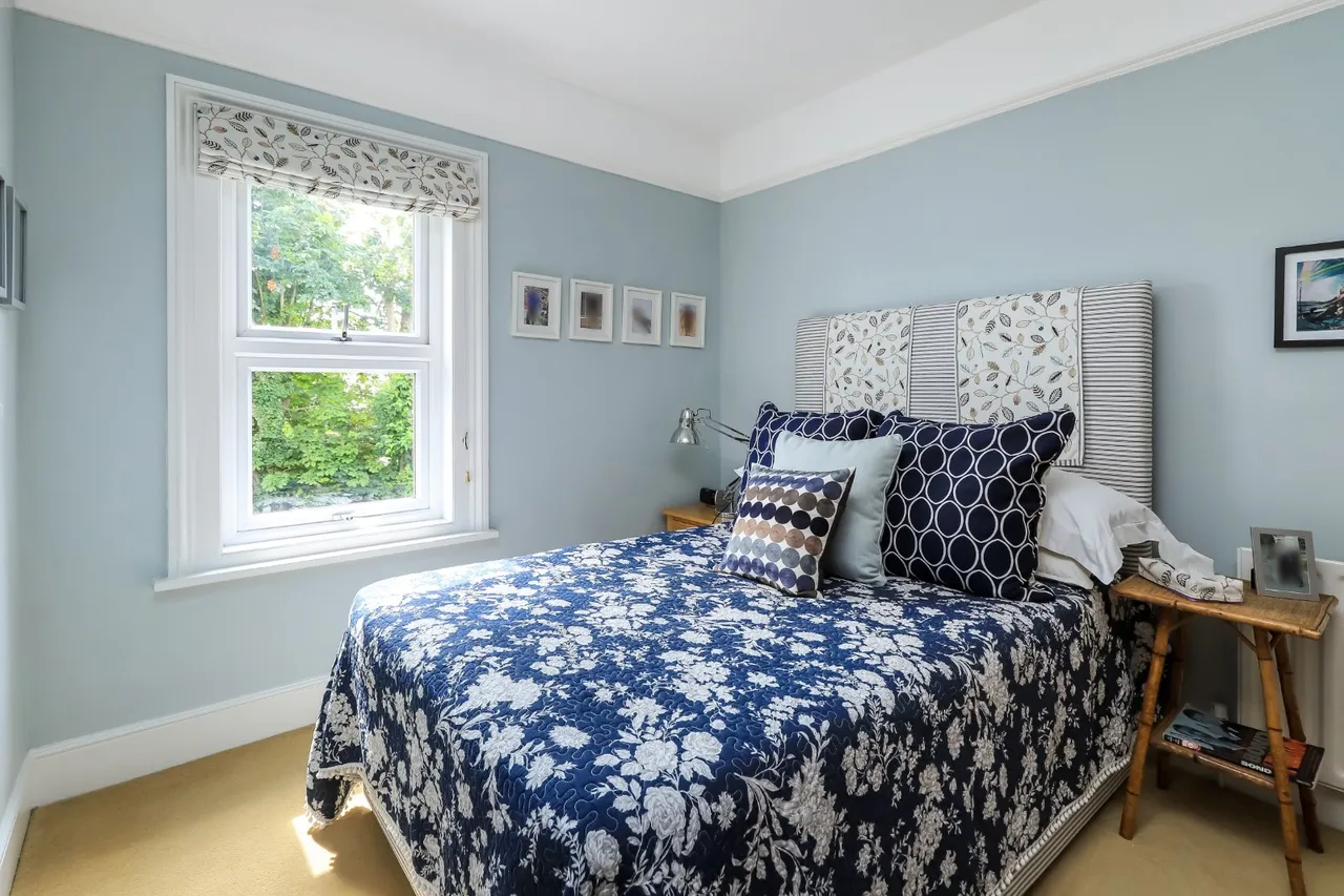 Victoria Road, Salisbury, Wiltshire, SP1 3NG, photo 11