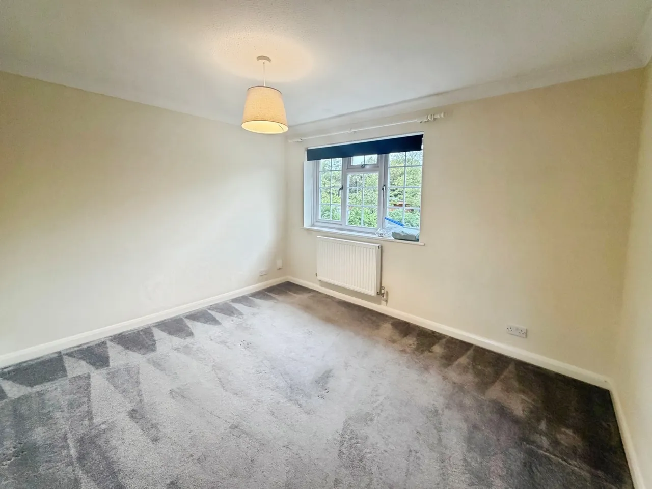 Sandy Lane, Farnborough, GU14, photo 4