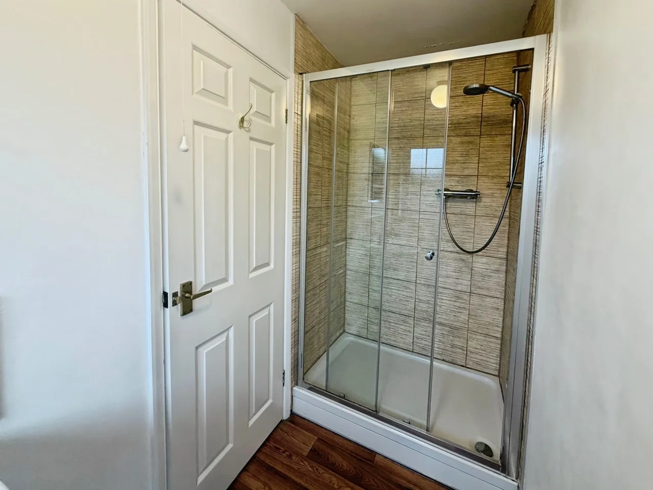 Sandy Lane, Farnborough, GU14, photo 11