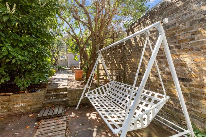 Cleaver Square, Kennington, London, SE11, photo 5