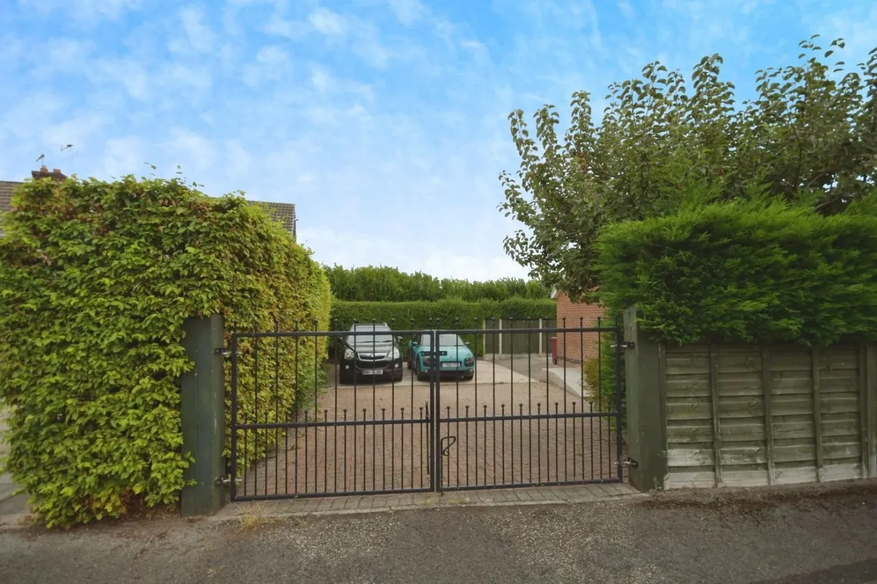 Elvin Way, New Tupton, S42, photo 18