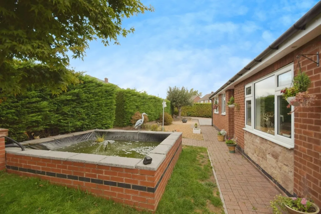 Elvin Way, New Tupton, S42, photo 16