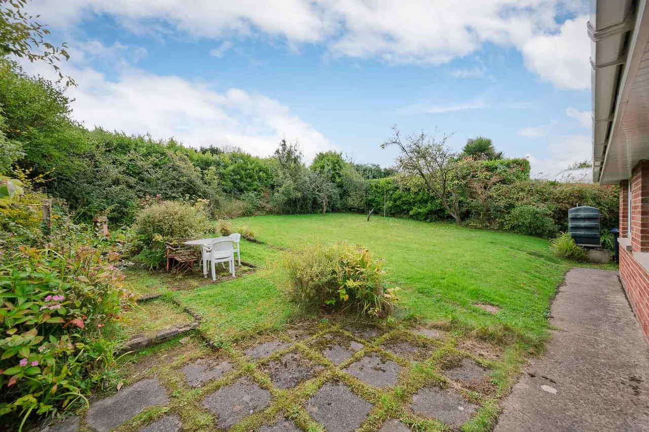 Fort Road, helens bay, BT19, photo 18