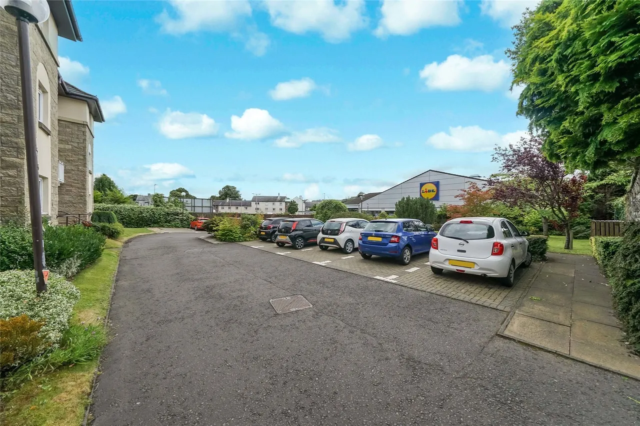 Eccles Court, Stirling, Stirlingshire, FK7, photo 16