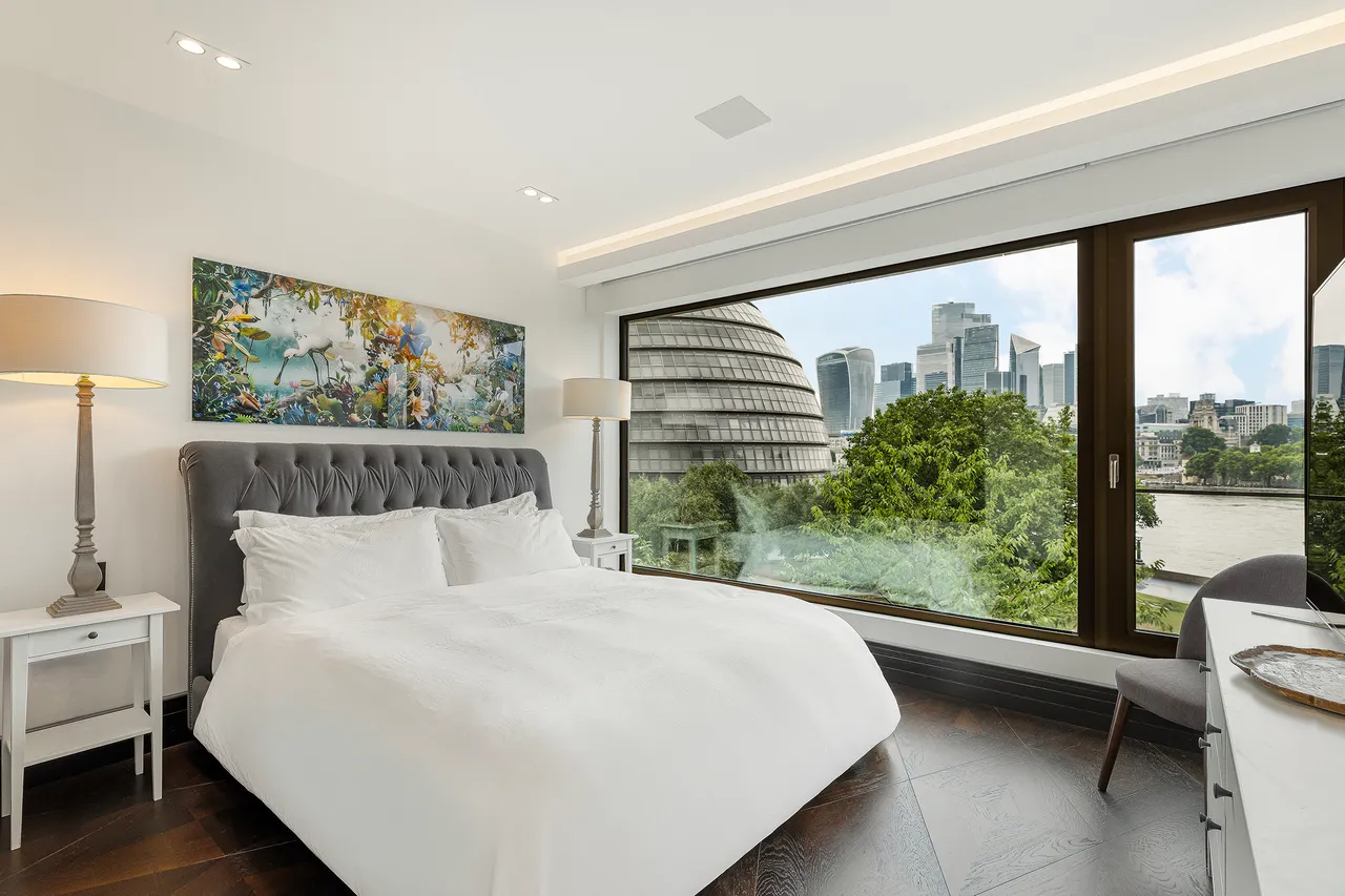 Blenheim House, Duchess Walk, Southwark, London, photo 10