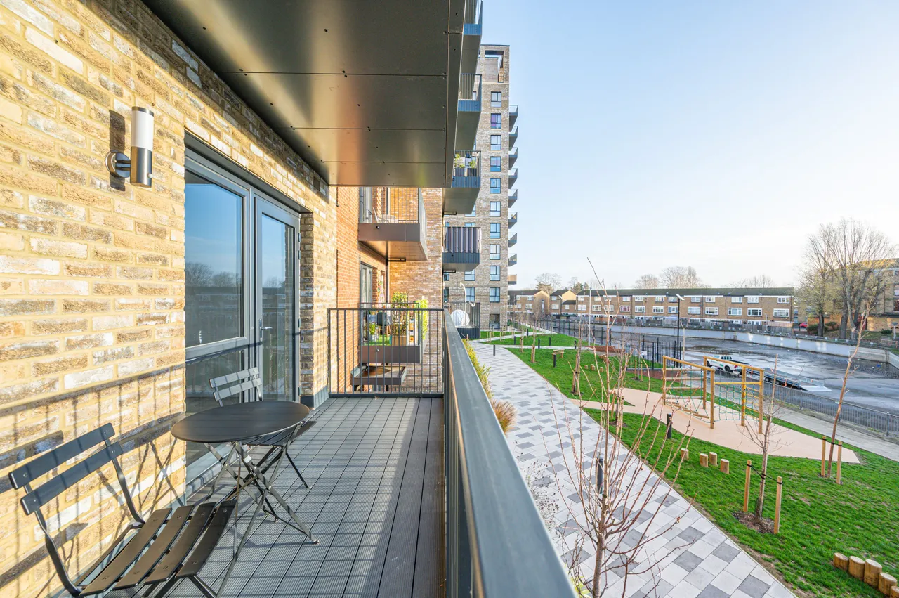 Thamesmead, SE28, photo 9