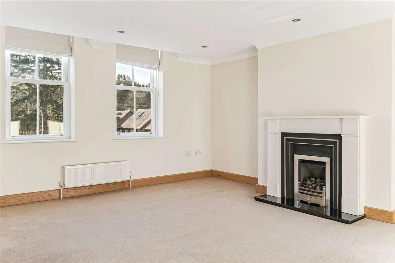 Savill Court 1-3, Fairmile, Henley-on-Thames, Oxfordshire, RG9 2JR, photo 5