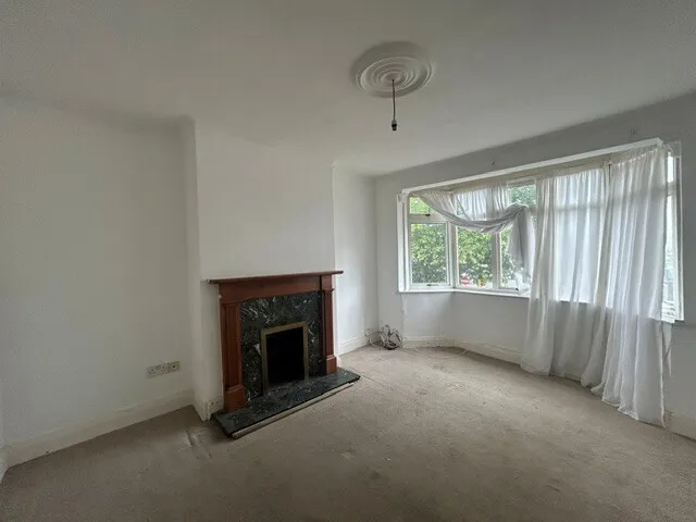 Mill Lane, Chadwell heath, RM6 6TU, photo 5