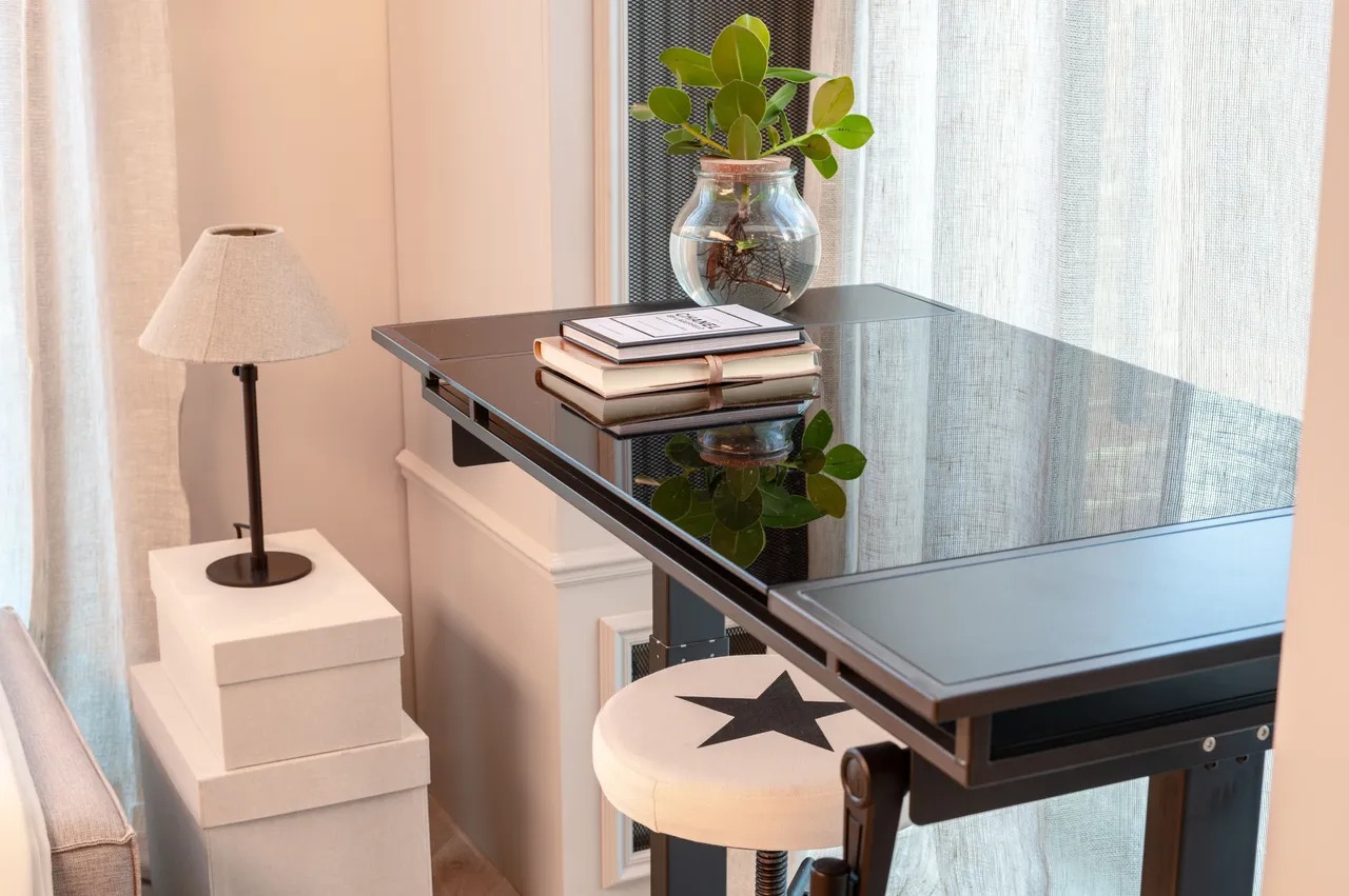 Flat 008, Dandi Brondesbury, 233 Willesden Lane, London, photo 10