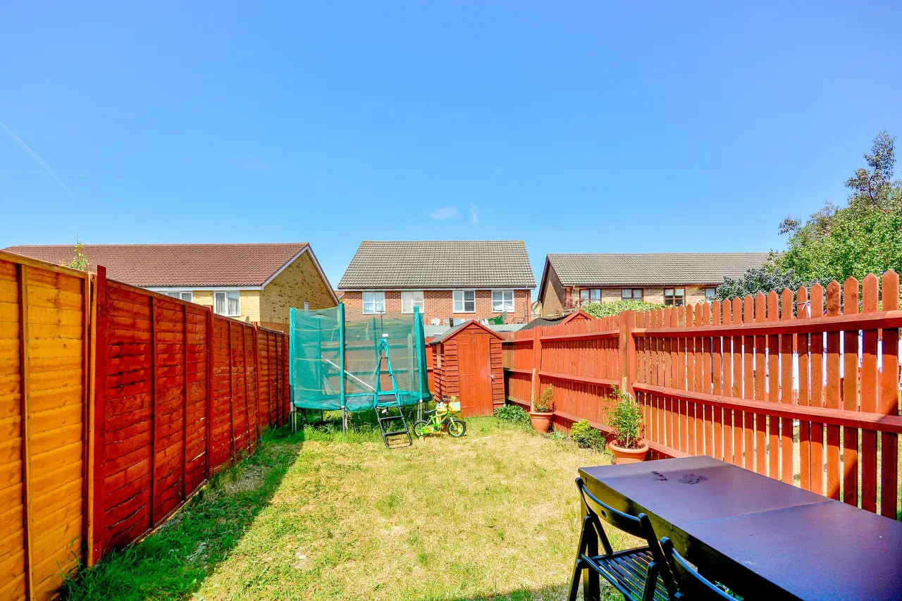 103 Hither Farm Road, London, photo 6