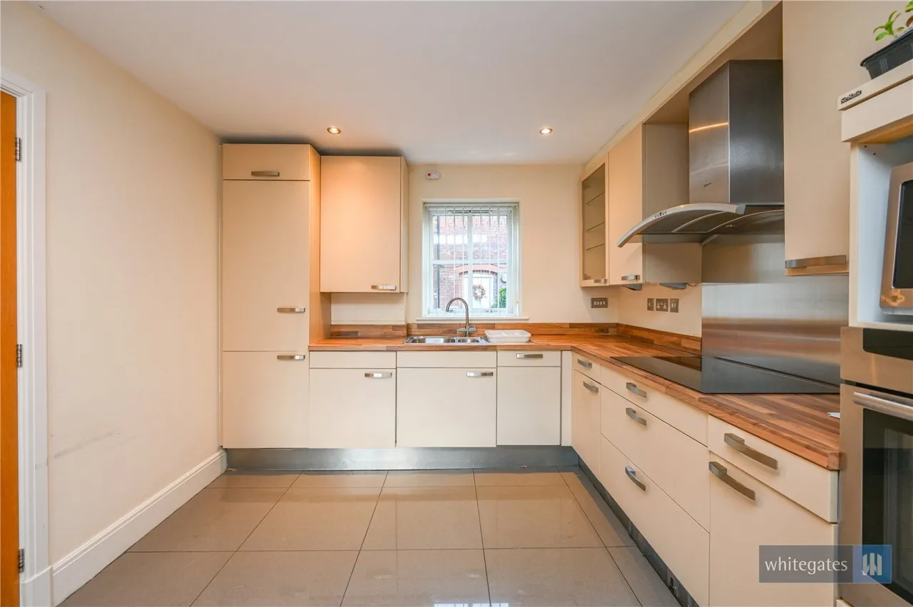 Ryder Court, Rainhill, L35, photo 5