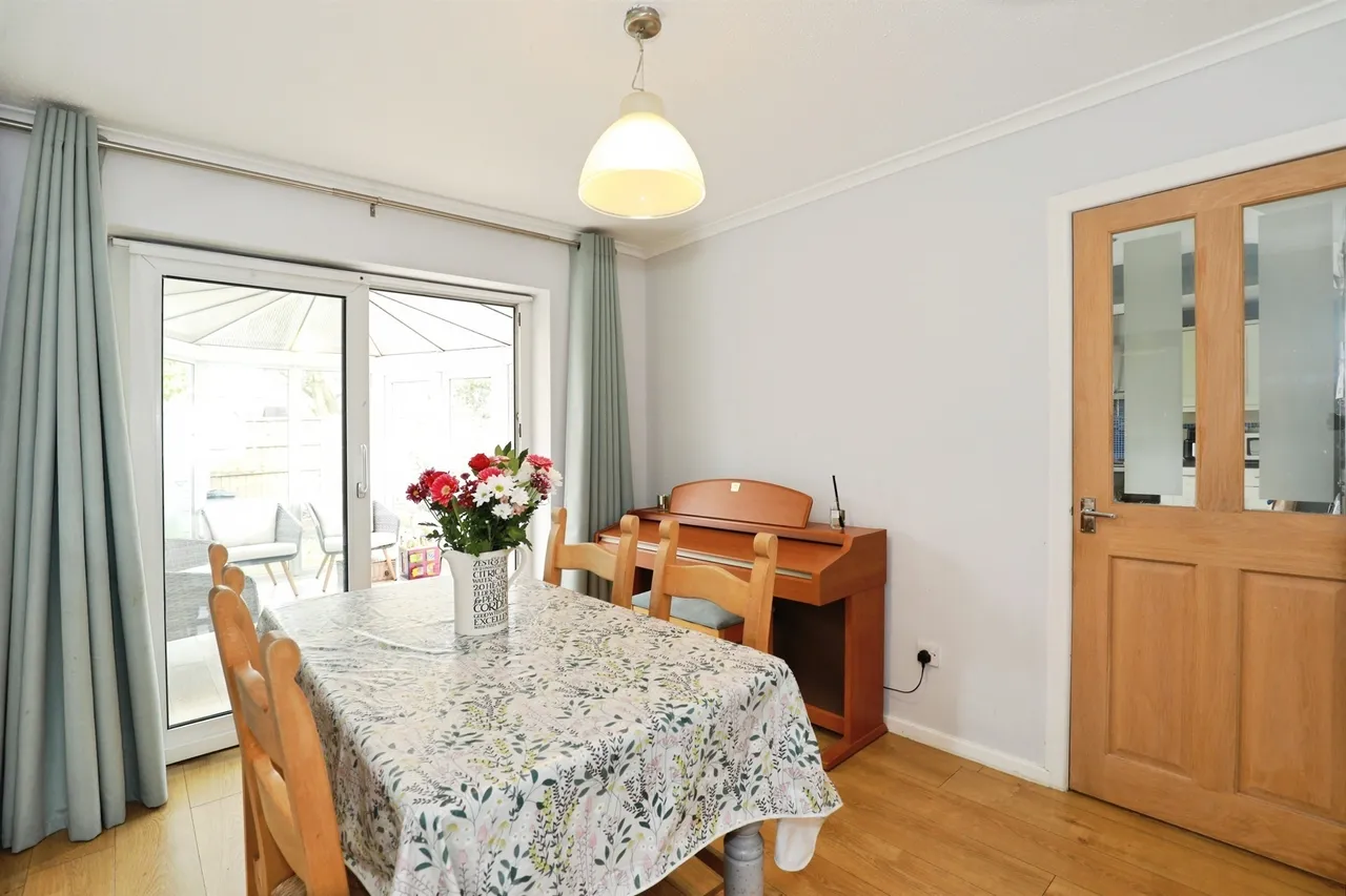 Pear Tree Drive, Wincham, Northwich, photo 5