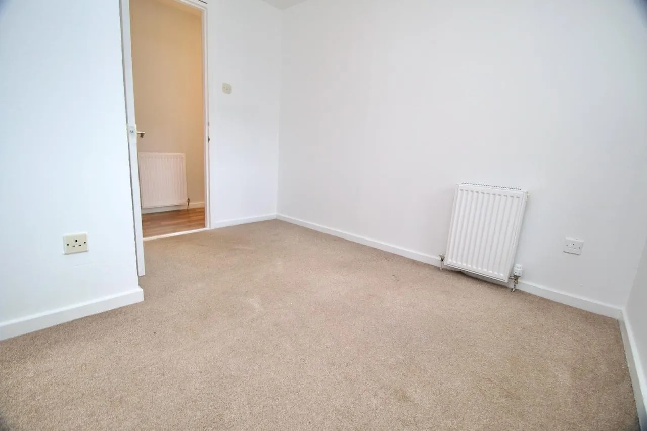 Tiree Court, Cumbernauld, G67 1NS, photo 14