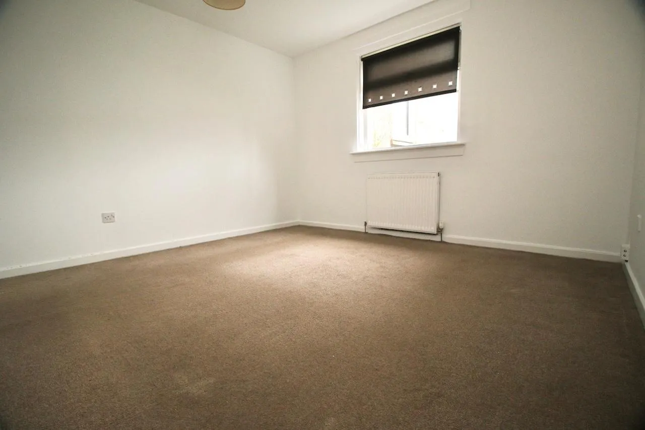 Tiree Court, Cumbernauld, G67 1NS, photo 11