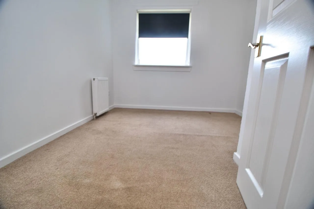 Tiree Court, Cumbernauld, G67 1NS, photo 13