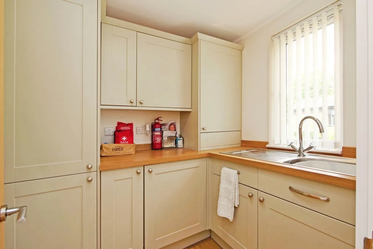 Forest Retreat, Hollicars Holiday Park, York Road, York, YO19, photo 5