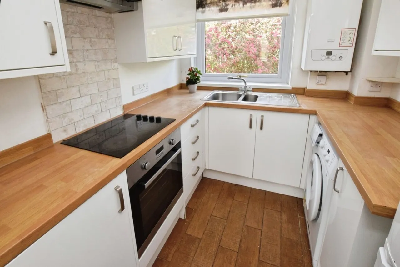 4 Baring Flats, photo 2
