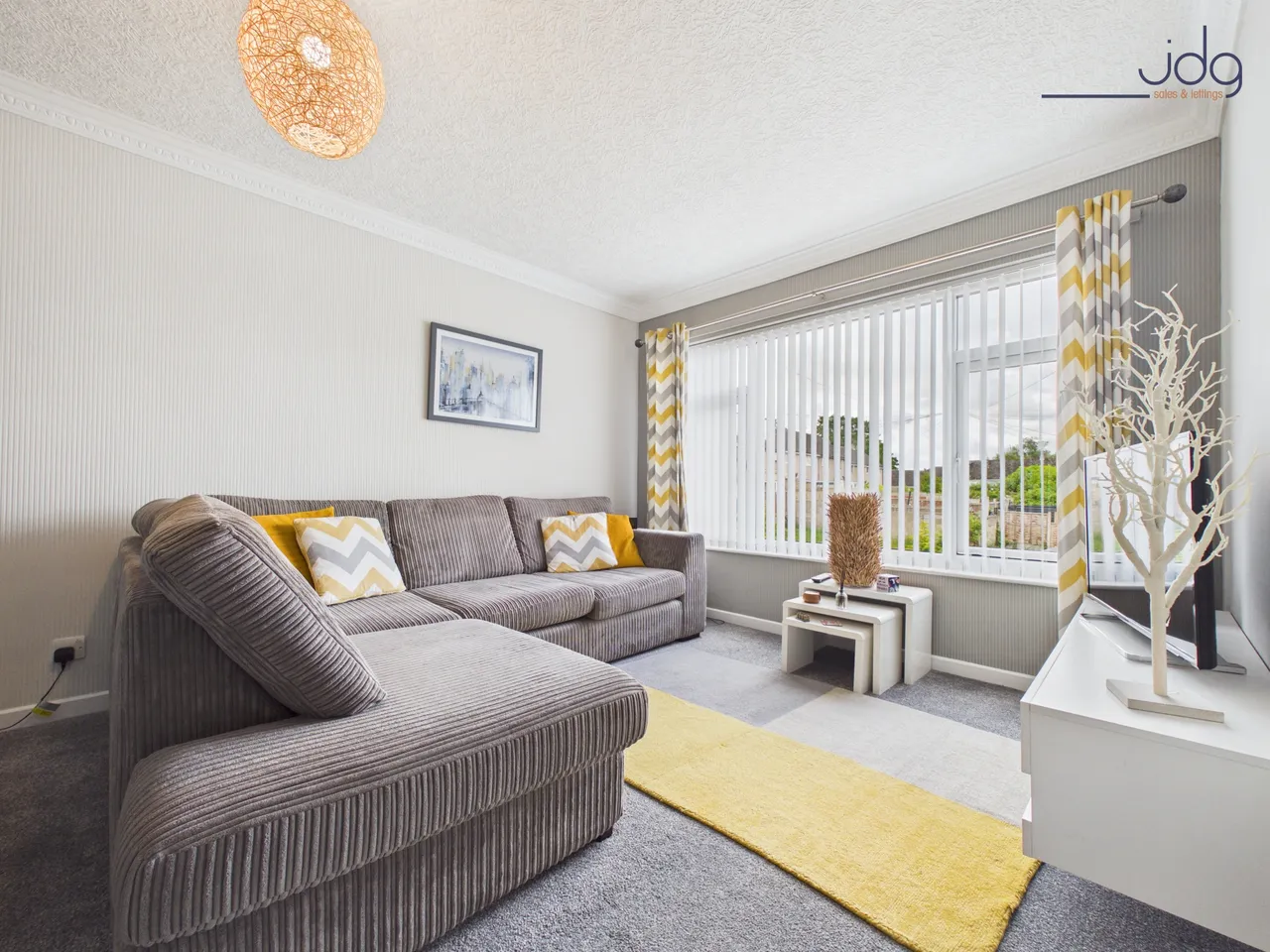 Thirlmere Court, Top Floor Apartment in Ridge, LA1, photo 5