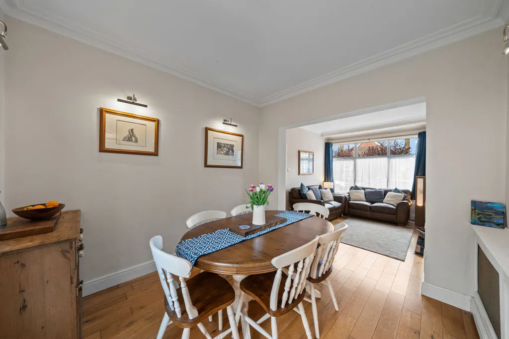 Gander Green Lane, Sutton SM1 2EJ, photo 4