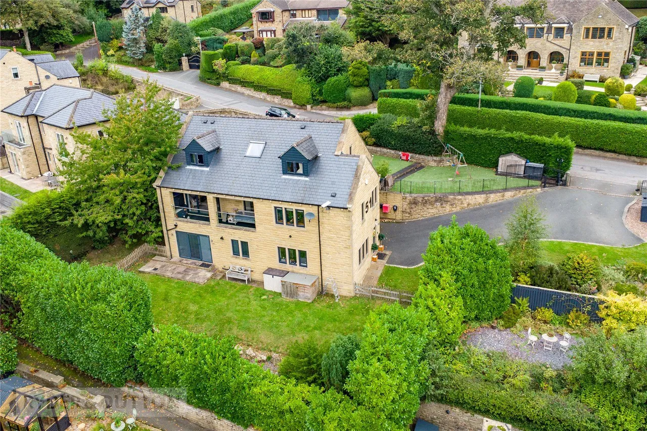 Binns Lane, Holmfirth, HD9, photo 29