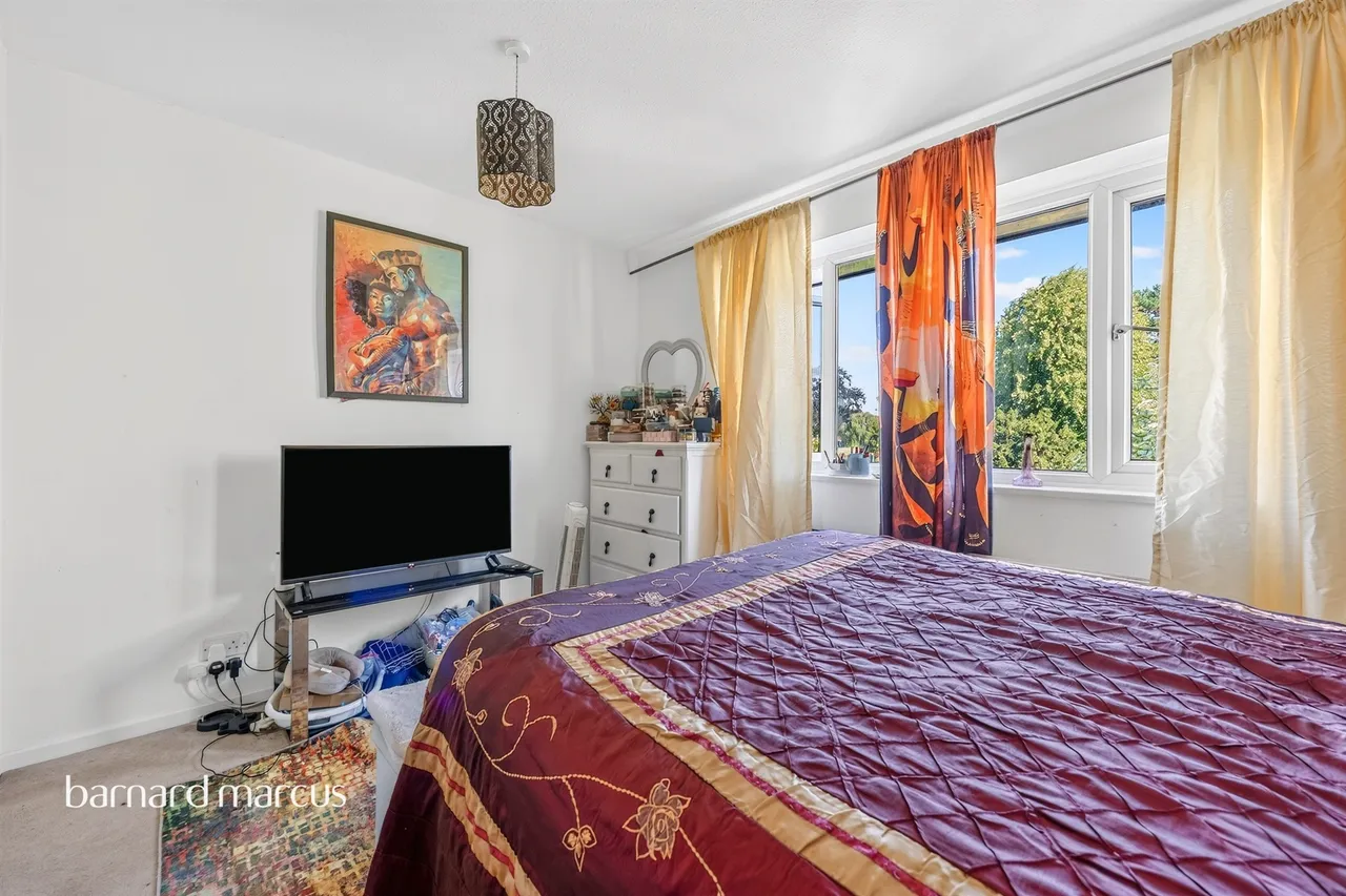 Engadine Close, Croydon, photo 12