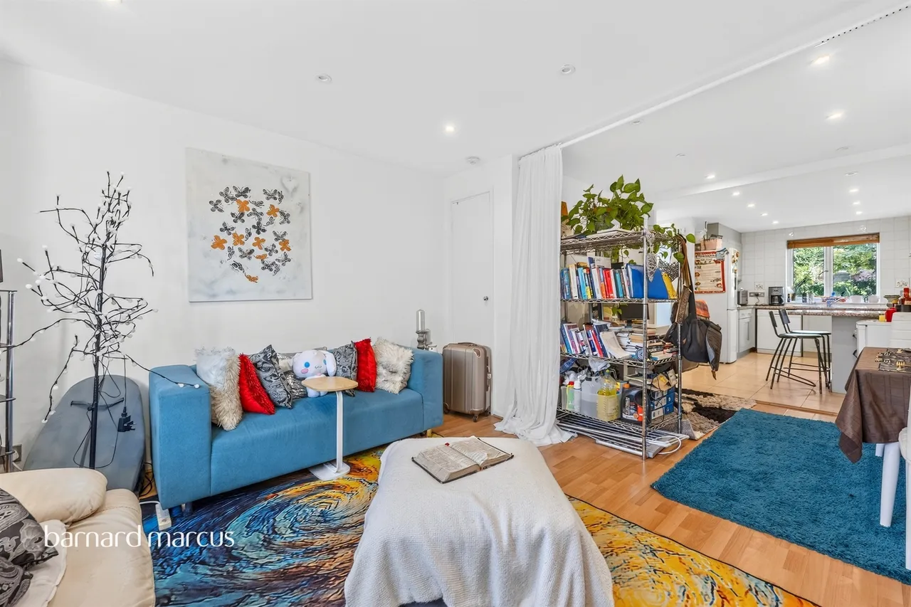 Engadine Close, Croydon, photo 6