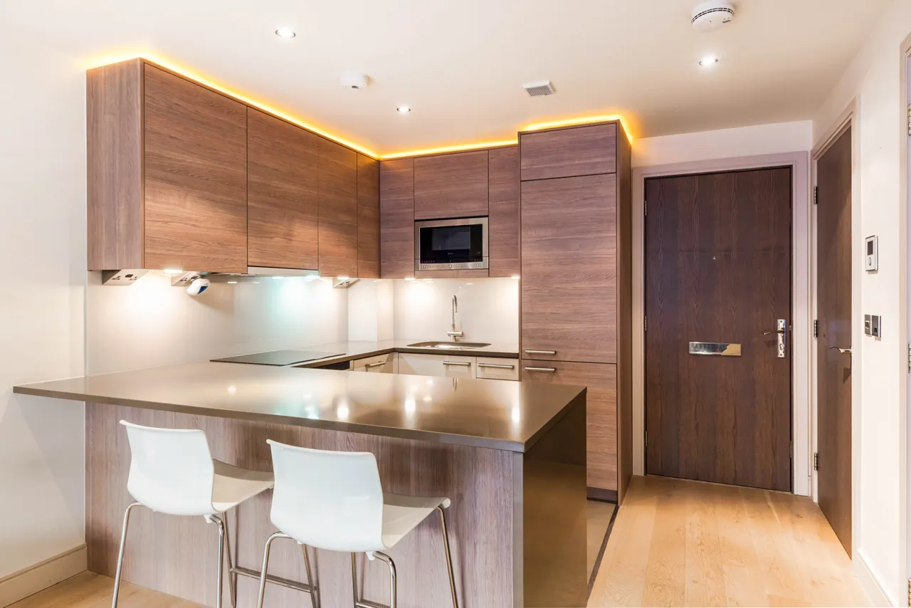 Townmead Road, London, SW6, photo 3