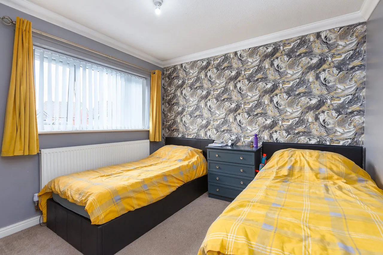 Rushbury Drive, Oldham, OL2, photo 15