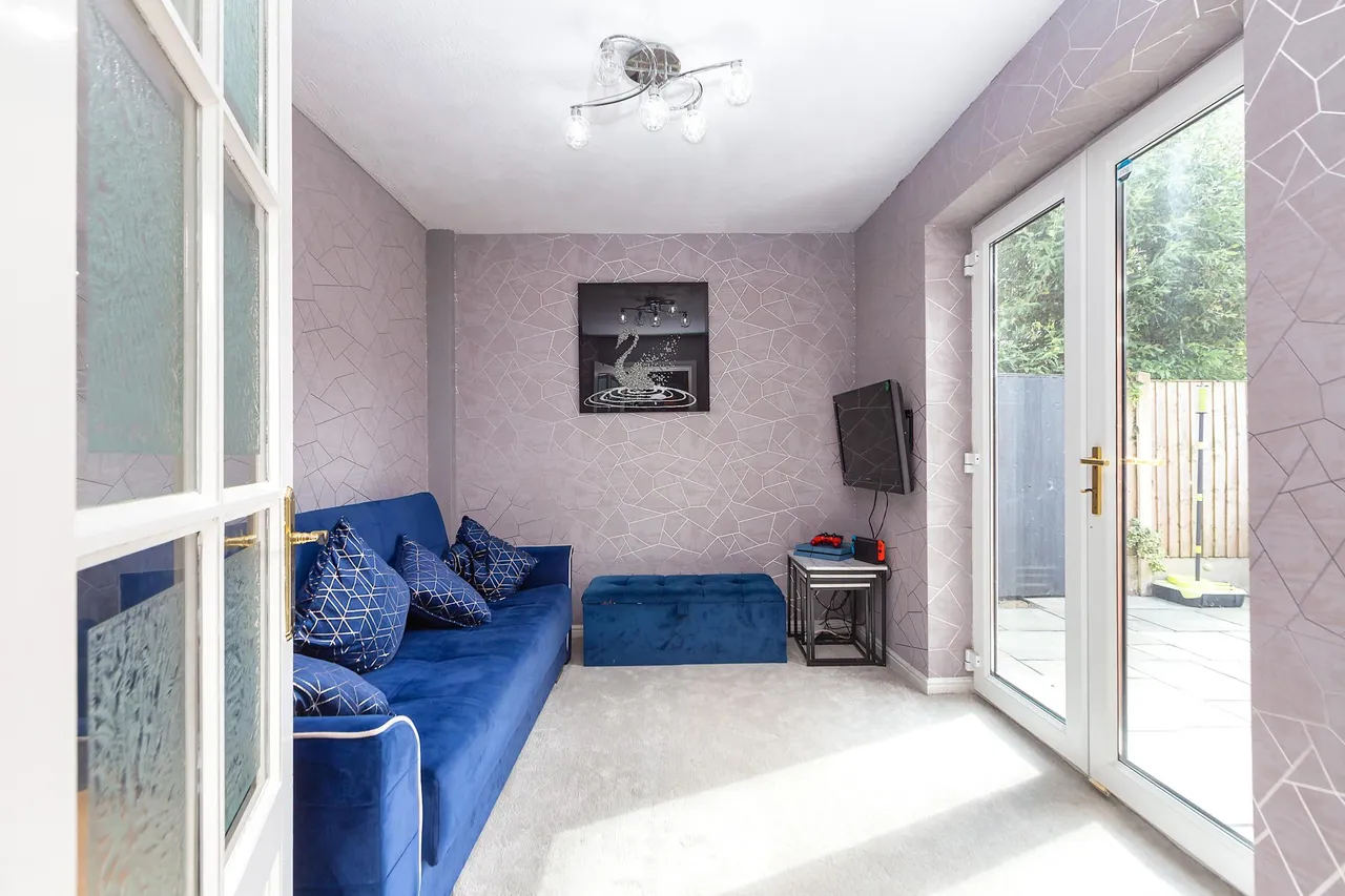 Rushbury Drive, Oldham, OL2, photo 10