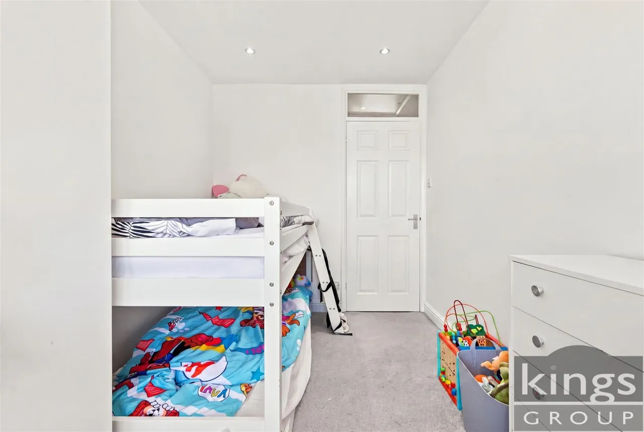 Bushbarns, Cheshunt, photo 11