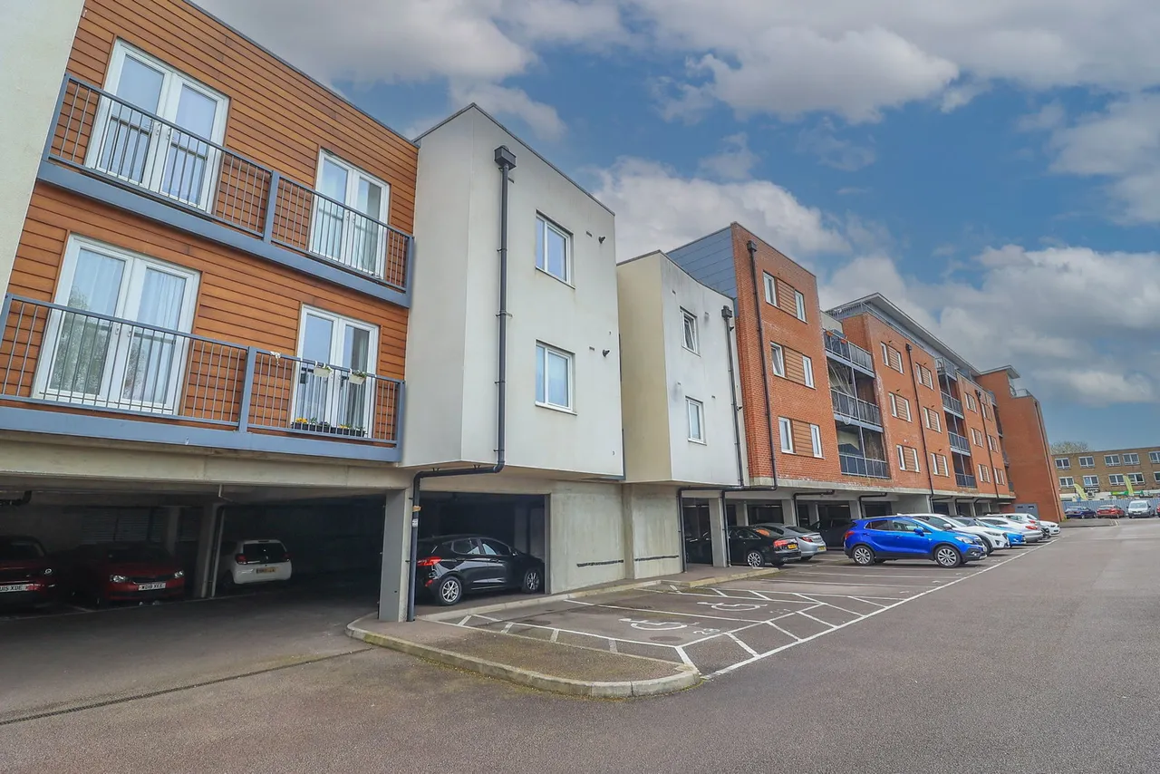 Princes Way, Bletchley, MK2, photo 11
