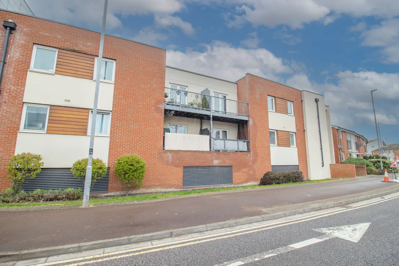 Princes Way, Bletchley, MK2, photo 14
